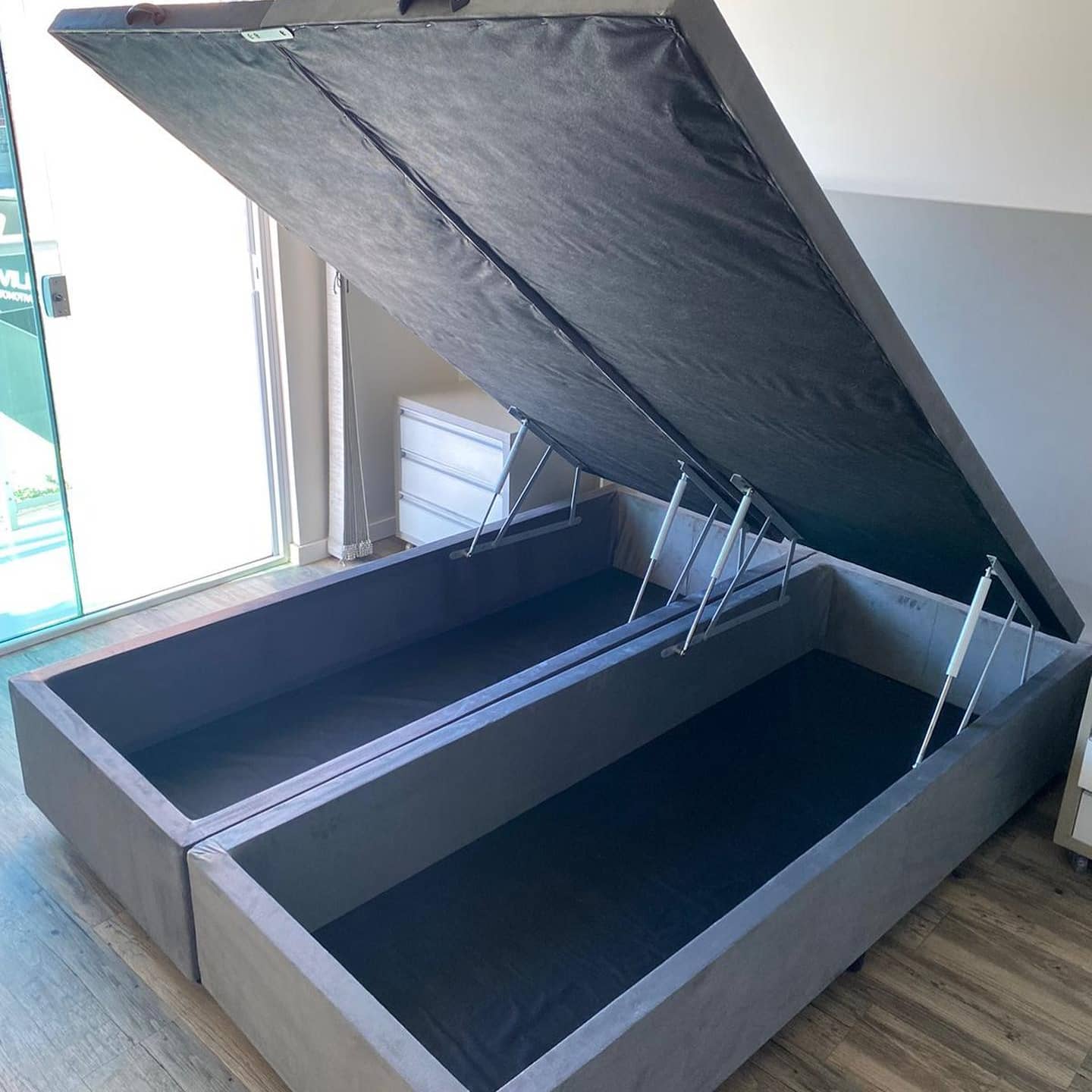 Cama Box Baú King